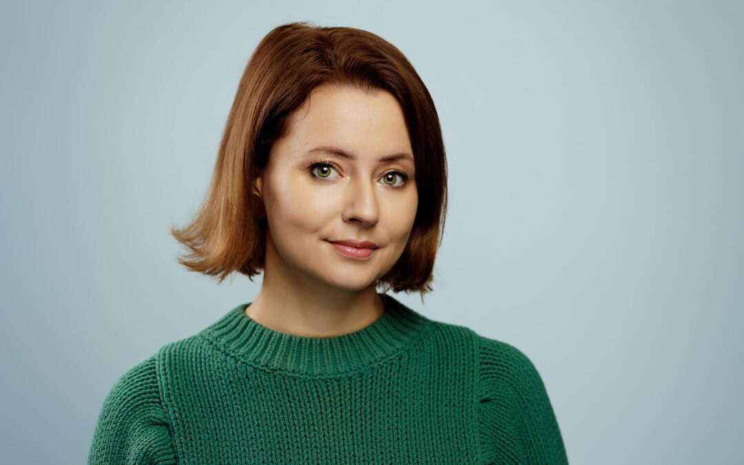 How to Prepare for a Studio Portrait Session – A Complete Guide for Clients